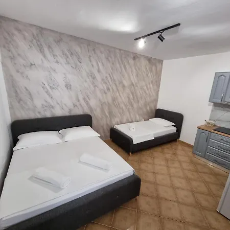 Studio Vlora
